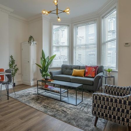Luxurious And Spacious Central Apartment Great Yarmouth Exterior photo